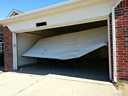 garage door repair (626) 800-3945